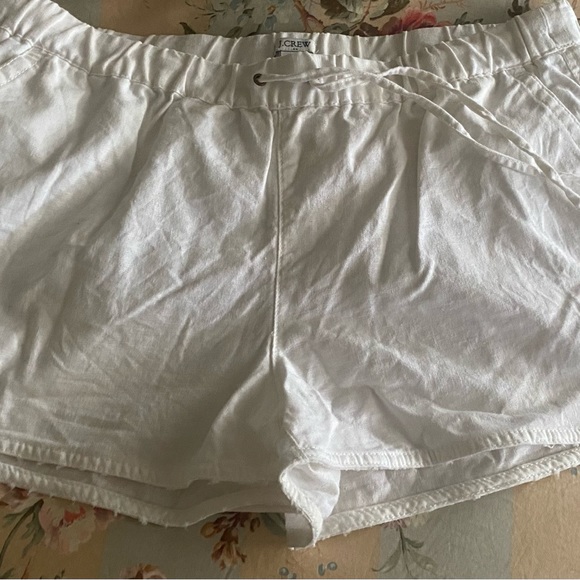 NEW J.crew White Linen with drawstrings shorts Size Medium/not see thru - Picture 2 of 5